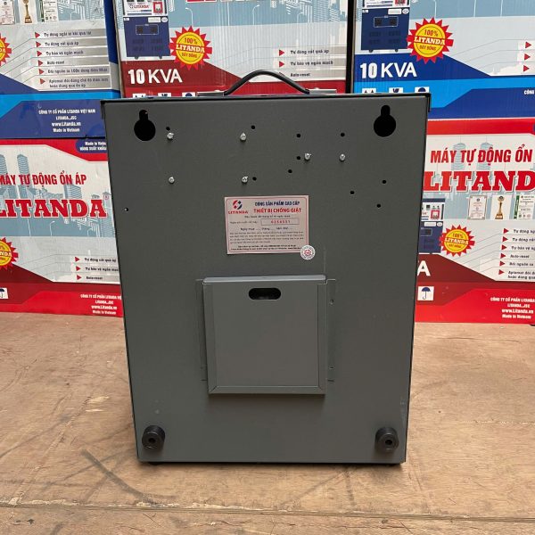 chong-giat-tron-doi-7.5kva-1-pha-6