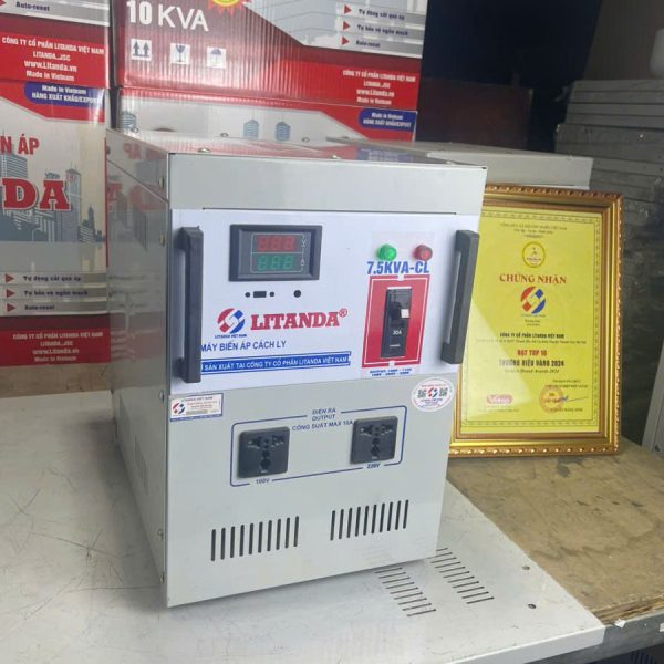 bien-ap-cach-ly-7.5kva-1-pha-3